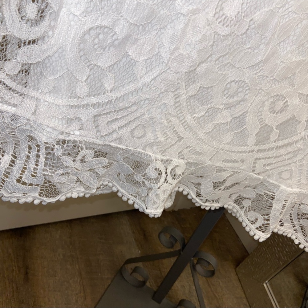 Black Tie Lady THE MEDINDIE DRESS WHITE with open lace boho backless dress - Picture 10 of 13